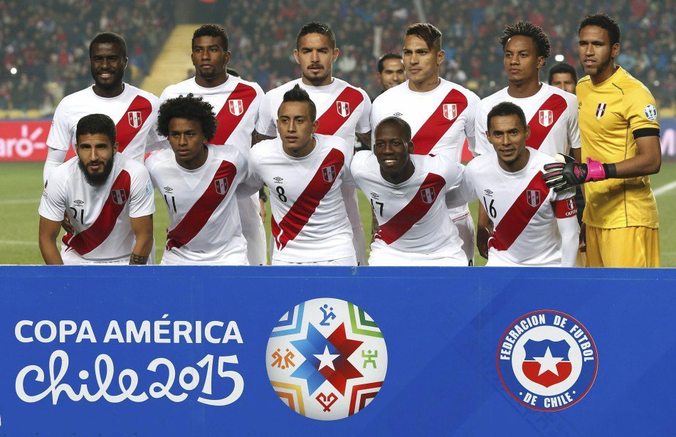 秘鲁vs巴拉圭(美洲杯巴西队1比0胜智利队晋级四强)